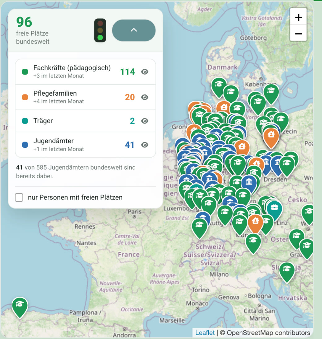 Freiplatzampel Karte mit Ampel-Prinzip und 96 freien Plätzen bundesweit — Gestaltung von PLANB